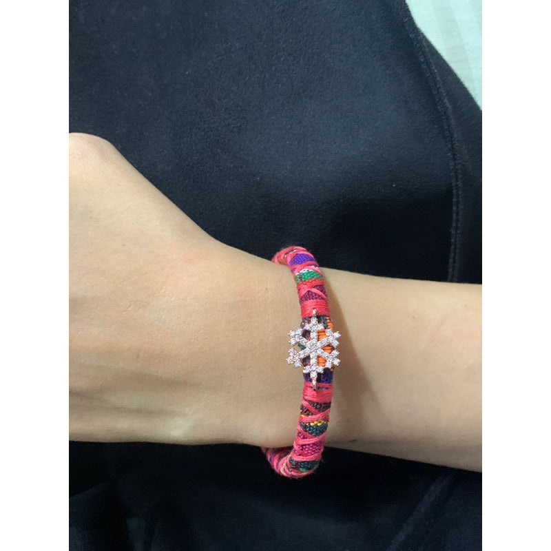 Pulsera Bisuteria Con Hilos Dije Copo De Nieve Estambul Joya Color Rosa Diámetro 6 Cm Largo 19 Cm