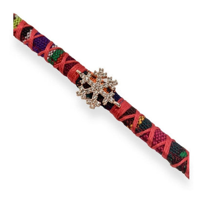Pulsera Bisuteria Con Hilos Dije Copo De Nieve Estambul Joya Color Rosa Diámetro 6 Cm Largo 19 Cm